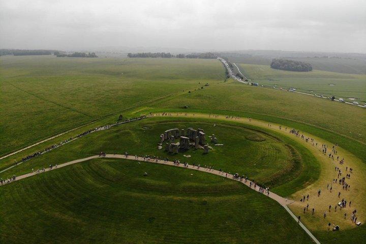 Stonehenge Halbtagestour ab London + Ebook