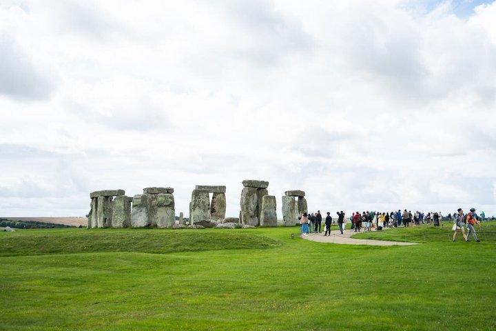 Stonehenge Halbtagestour ab London + Ebook