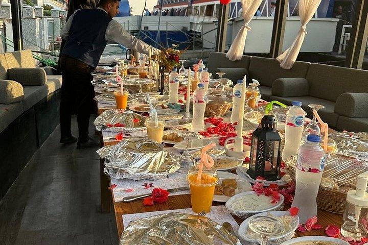 Romântico Nile Felucca Sunset Dinner no Cairo