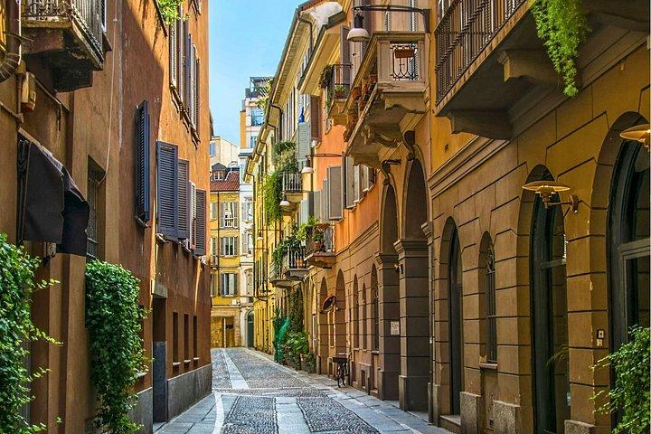 Milan Highlights on Private Tour with Duomo Complex Entry Ticket