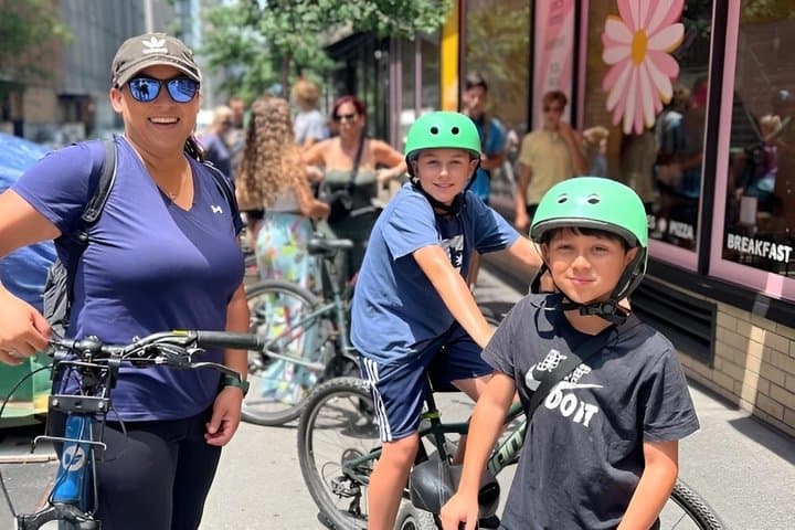 Central Park Bike Tour with Movie Locations