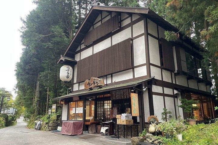 戸隠神社&スノーモンキー終日プライベートツアー