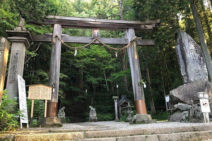 戸隠神社&スノーモンキー終日プライベートツアー
