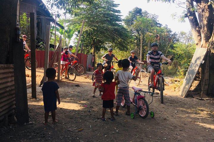 Phnom Penh Countryside Cycling Tour