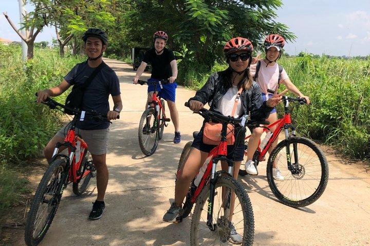 Phnom Penh Countryside Cycling Tour