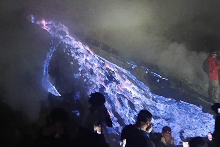 Mount Ijen Blue Fire Midnight Trek and Sunrise Experience