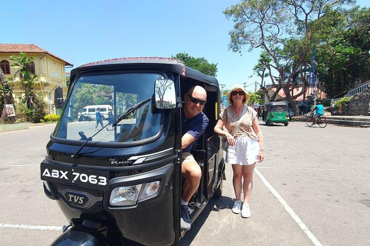 Half-Day Negombo Sightseeing Tour with Hotel Pickup