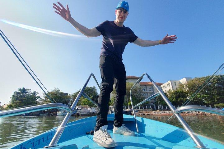 Halvdagstur i Negombo og lokal frokost eller (Lagoon Boat Safari)