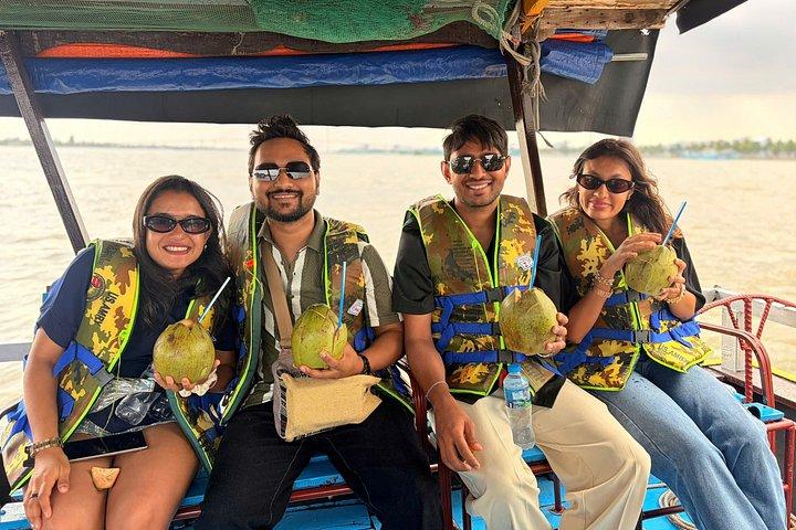 Adventure Cu Chi Tunnels and Mekong Delta Tour From HCM