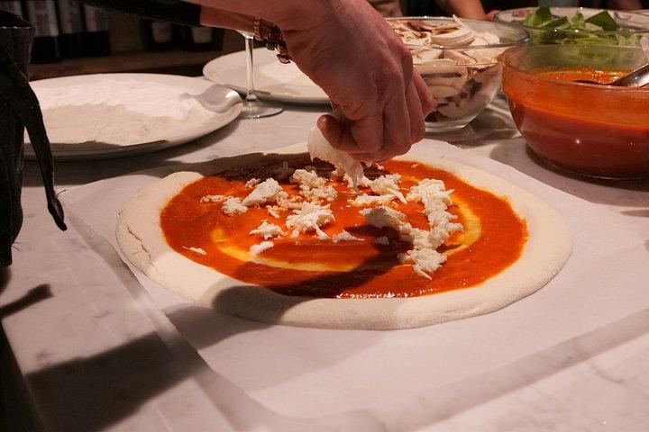 ワインテイスティング付きグルテンフリーピザ料理教室