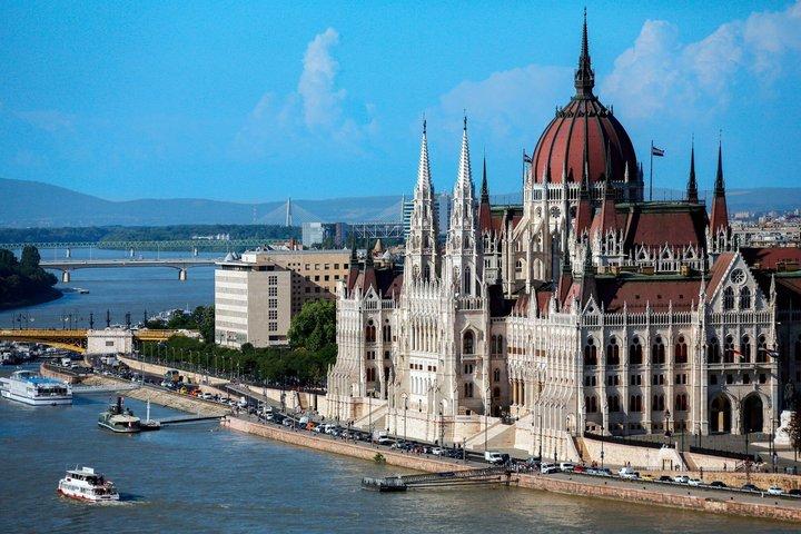De Vienne : Excursion d'une journée à Bratislava et visite guidée de Budapest