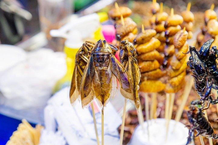 バンコクのトゥクトゥクによるチャイナタウンストリートフードナイトツアー
