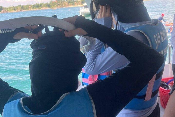 スピードボートホイアンとチャム島ツアー