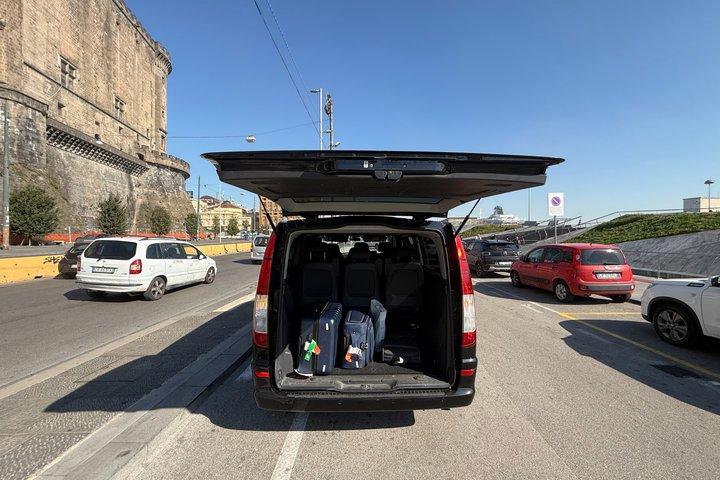Privater Luxustransfer von Neapel nach Positano oder umgekehrt