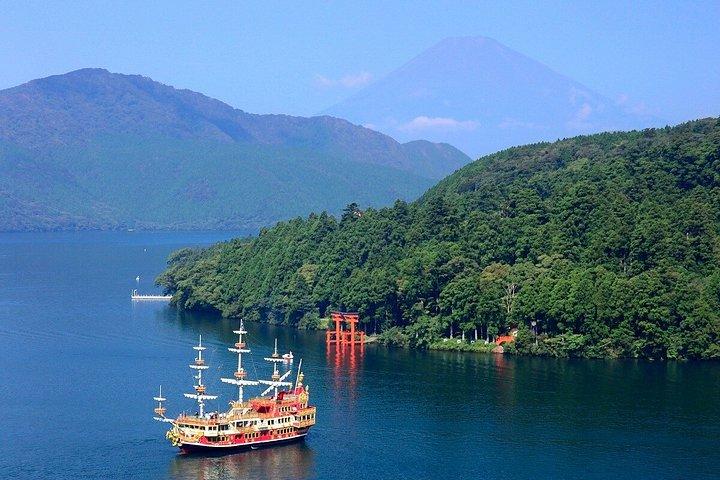 芦ノ湖大涌谷と神社を巡ろう富士山箱根ツアー