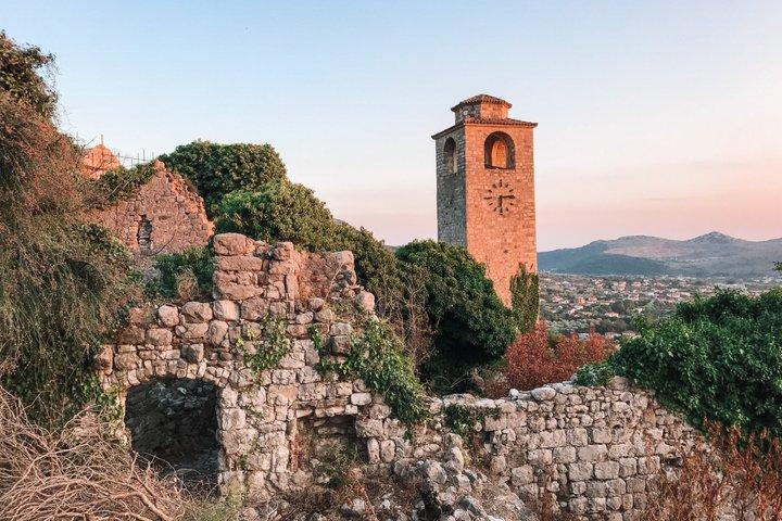 Tour privato di un giorno di Stari Bar & Ulcinj, Montenegro da Tirana