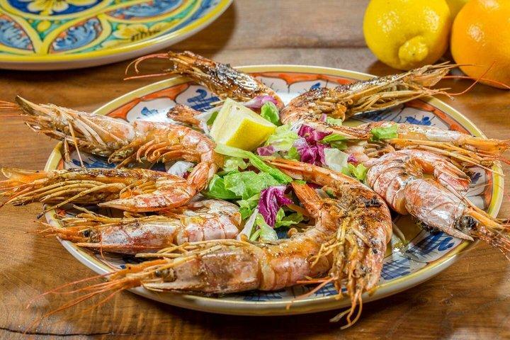 La Dolce Vita (Boat Tour & Taormina) from Messina or Catania