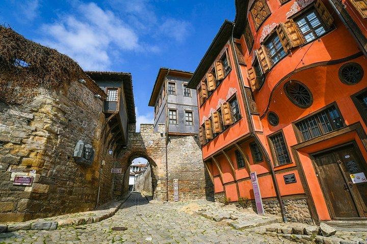 De Sofia : Excursion privée d'une journée à Plovdiv et dégustation de vin en option
