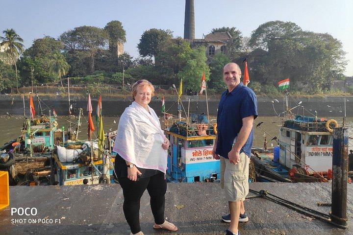 Tour privato di Mumbai con auto e Guida