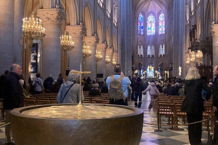 Notre-Dame Paris: Guidad tur med reserverad tillgång