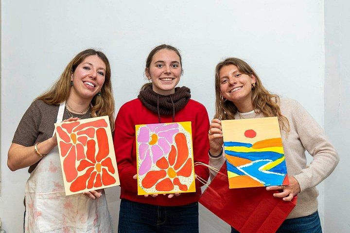 Painting&Wine Workshop - Creative Painting Experience in Paris