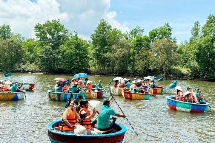 北部フーコック：竹ボート、ヒトデビーチ＆国立公園