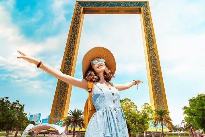 DUBAI FRAME Visitar el magnífico Golden Frame