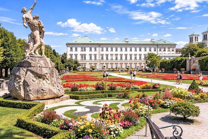 Private Salzburg Walking Tour with Local Guide