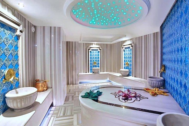 Istanbul: Turkish Bath, Sauna, Massage & Pool