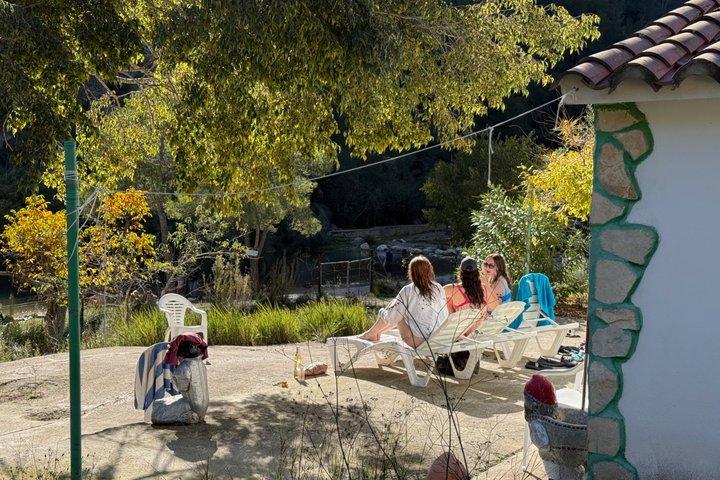 Journée Aventures : Thermes, Cascades, gîte privé