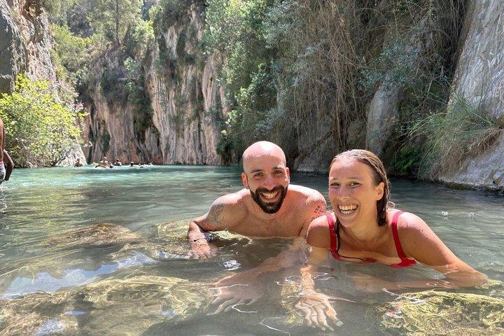 Journée Aventures : Thermes, Cascades, gîte privé