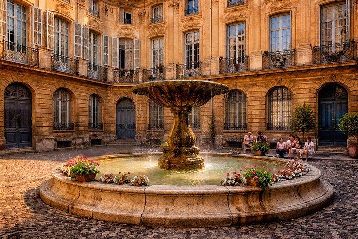 Private Marseille Shore Tour Aix and Cassis with No Shared Groups