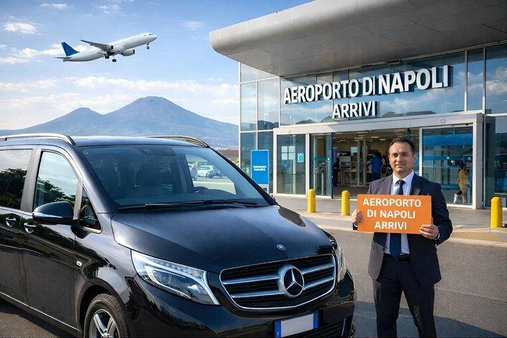 Transfer von Flughafen Naples (NAP) nach Neapel Stadt oder Amalfiküste
