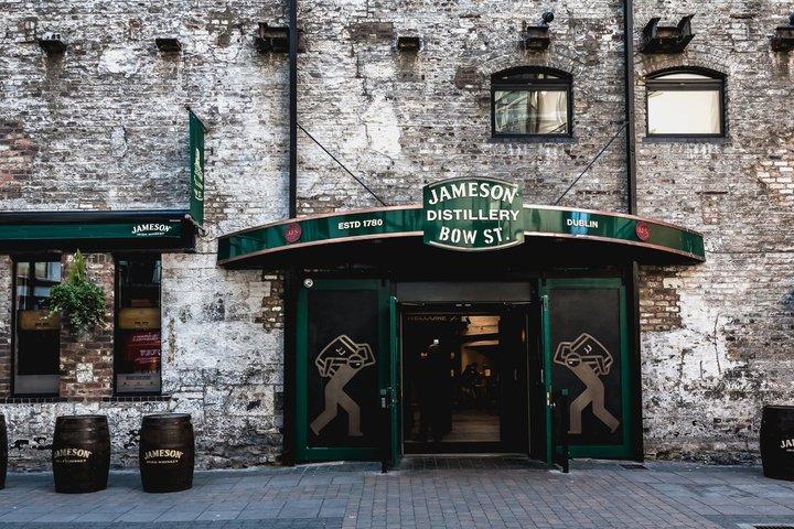 Express Jameson Whiskey Experience og Irlands ældste pub