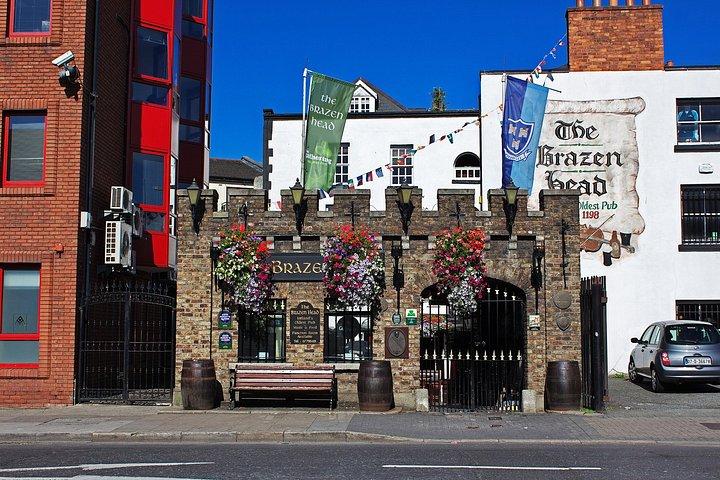 Express Jameson Whiskey Experience and Oldest Pub in Ireland