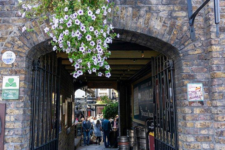 Express Jameson Whiskey Experience and Oldest Pub in Ireland