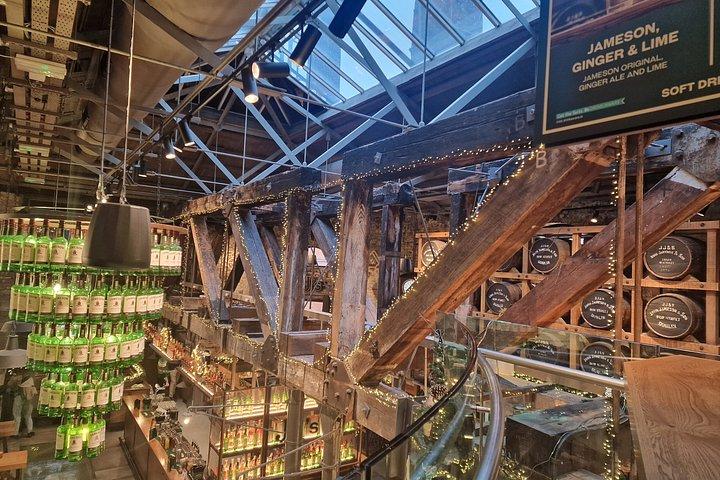 Express Jameson Whiskey Experience and Oldest Pub in Ireland