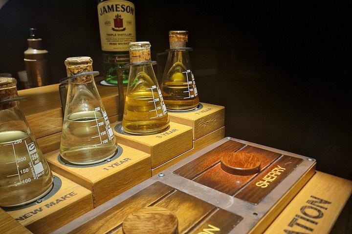 Express Jameson Whiskey Experience and Oldest Pub in Ireland