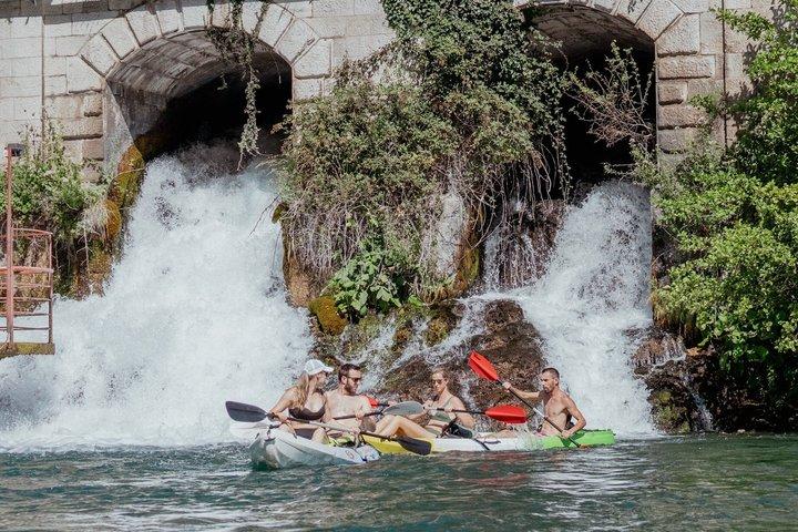 Noleggio kayak autonomo a Neretva Canyon
