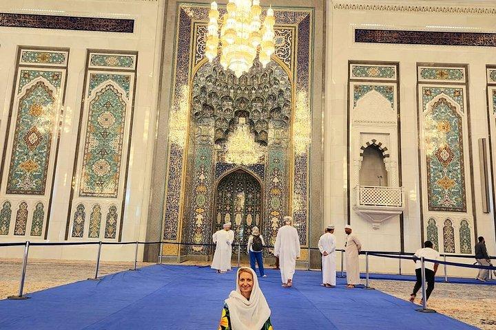 Private 7 Days and 6 Nights Tour from Muscat