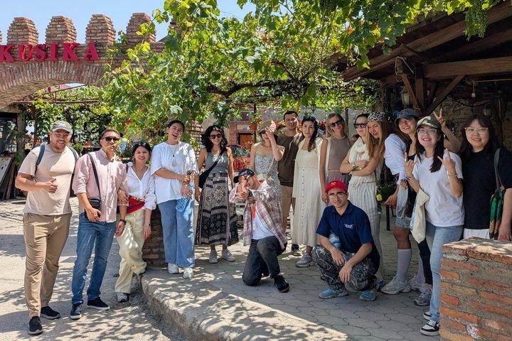 カヘティ・ワイン地域への日帰り旅行（9回のワインテイスティングを含む）