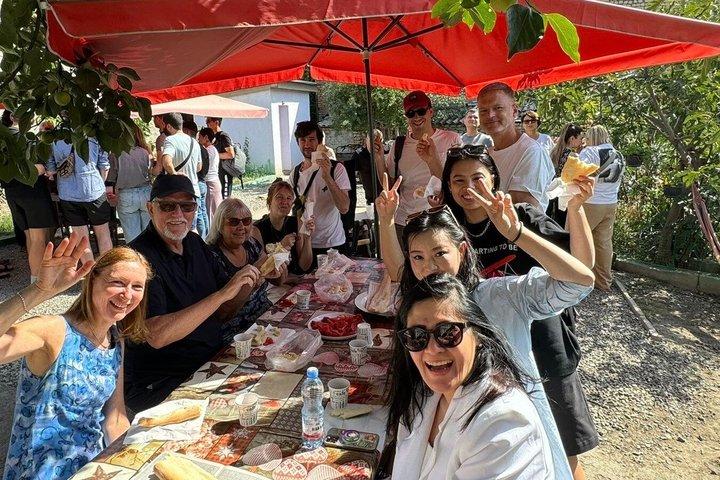 Excursion d'une journée dans la région viticole de Kakhétie incluant 9 dégustations de vin