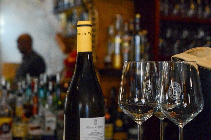 Visite à pied du vin avec un Expert local à Rome