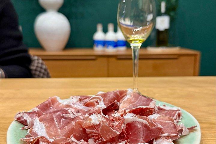 NEW! バルセロナ 少人数グループ スペイン語オリーブオイルテイスティングとカバ