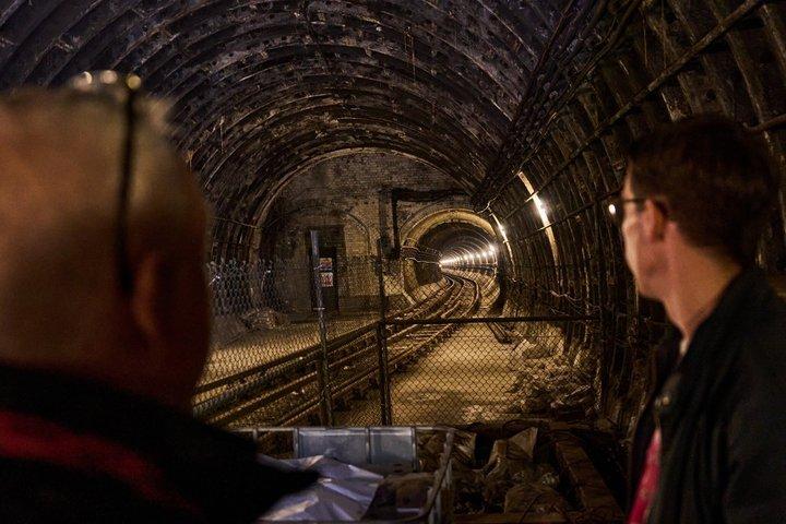 Hidden Tube Walking Tour - Holborn: The Secret Platforms