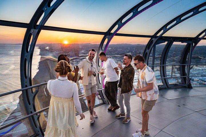 Brighton i360：スカイバー360チケット（シャンパンまたはソフトドリンク付き）