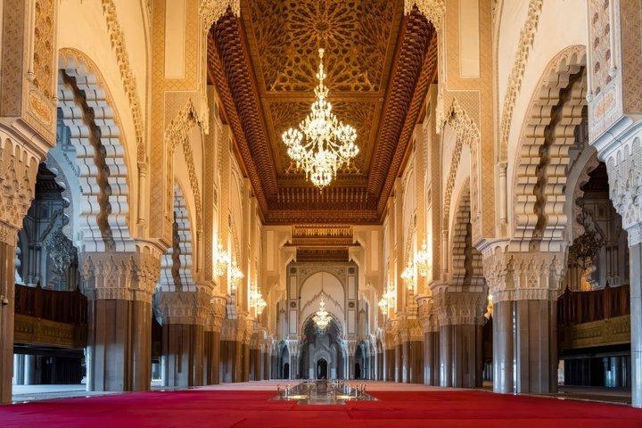Tour di Casablanca con biglietto per la moschea Hassan II e veicolo di lusso