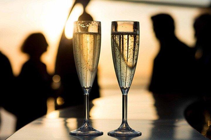 Brighton i360 : Sky Bar 360 Ticket (mit Champagner oder Softdrink)