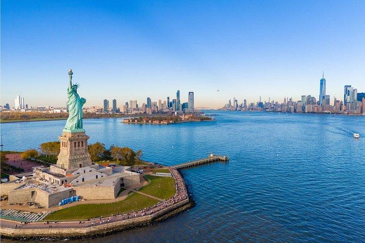 Tour della Statua della Libertà e di Ellis Island