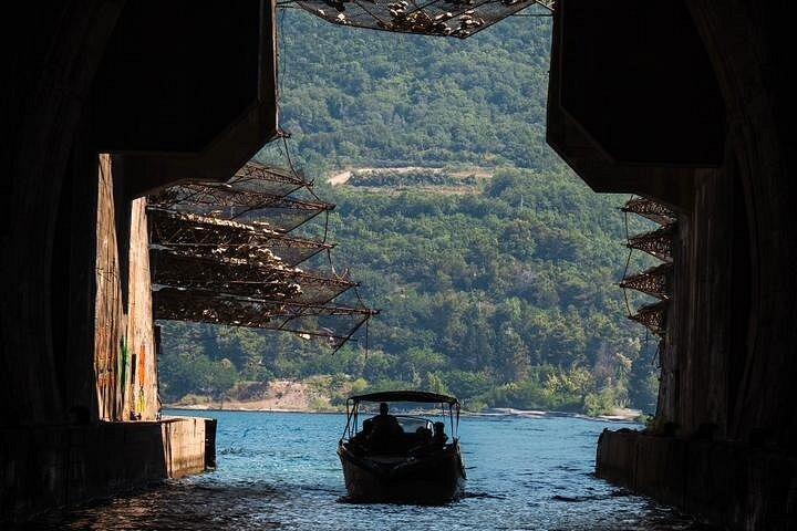 コトル : 最高評価の青の洞窟、海底トンネル＆岩の貴婦人